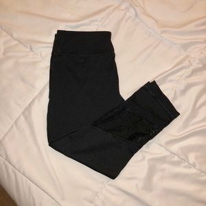 SONOMA MESH CROPPED LEGGINGS